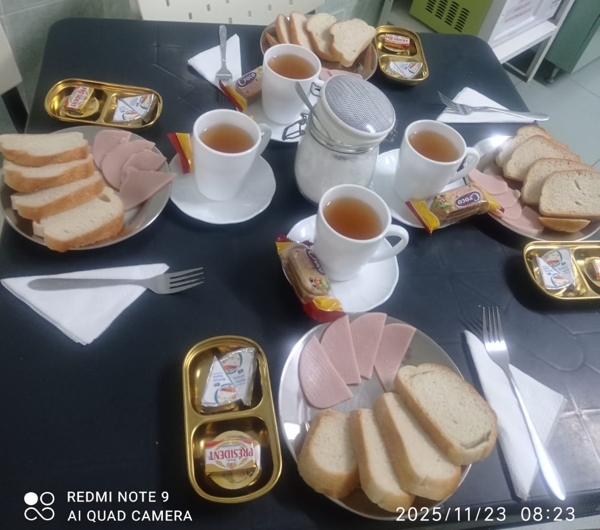 Mic dejun 23.11.2025