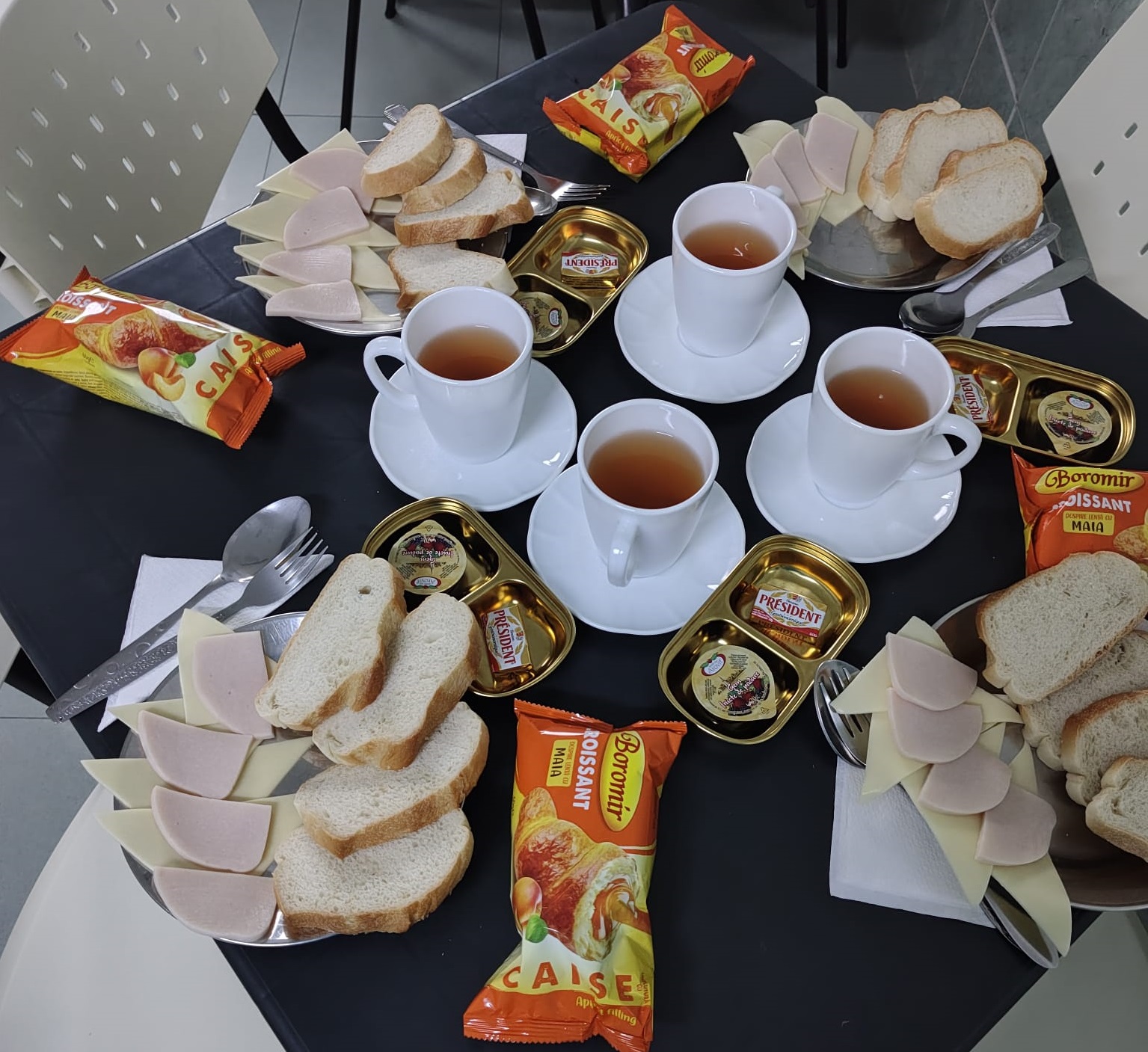 Mic dejun 28.11.2025